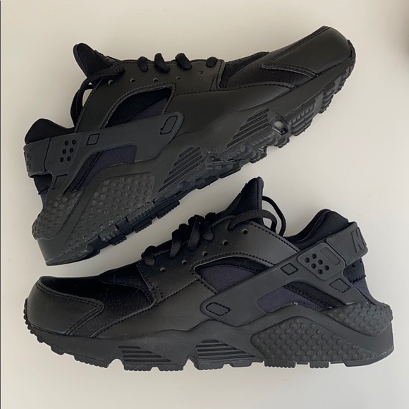 NEW Nike Air Huarache run triple black shoes - Picture 6 of 8